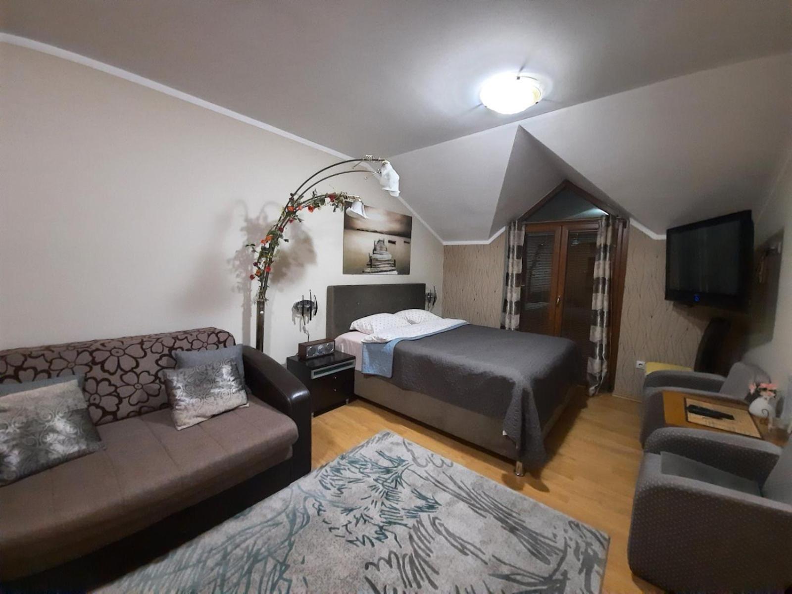 Apartments Aleksandra Cetinje Extérieur photo