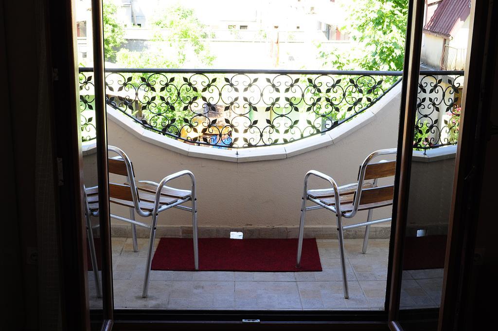 Apartments Aleksandra Cetinje Extérieur photo